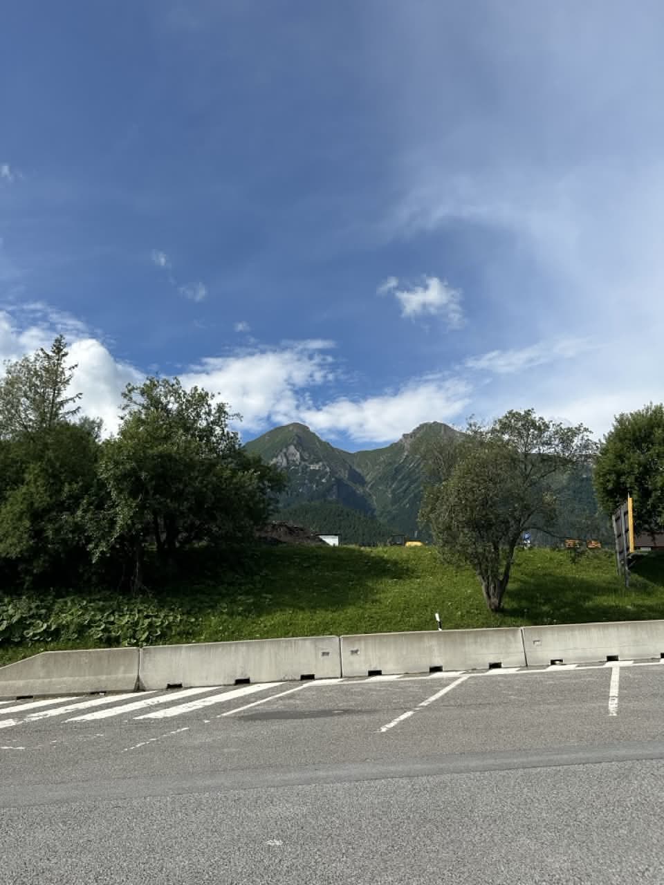 Ce sa faci in Zdiar, Slovacia: Comoara Ascunsă din Munții Tatra