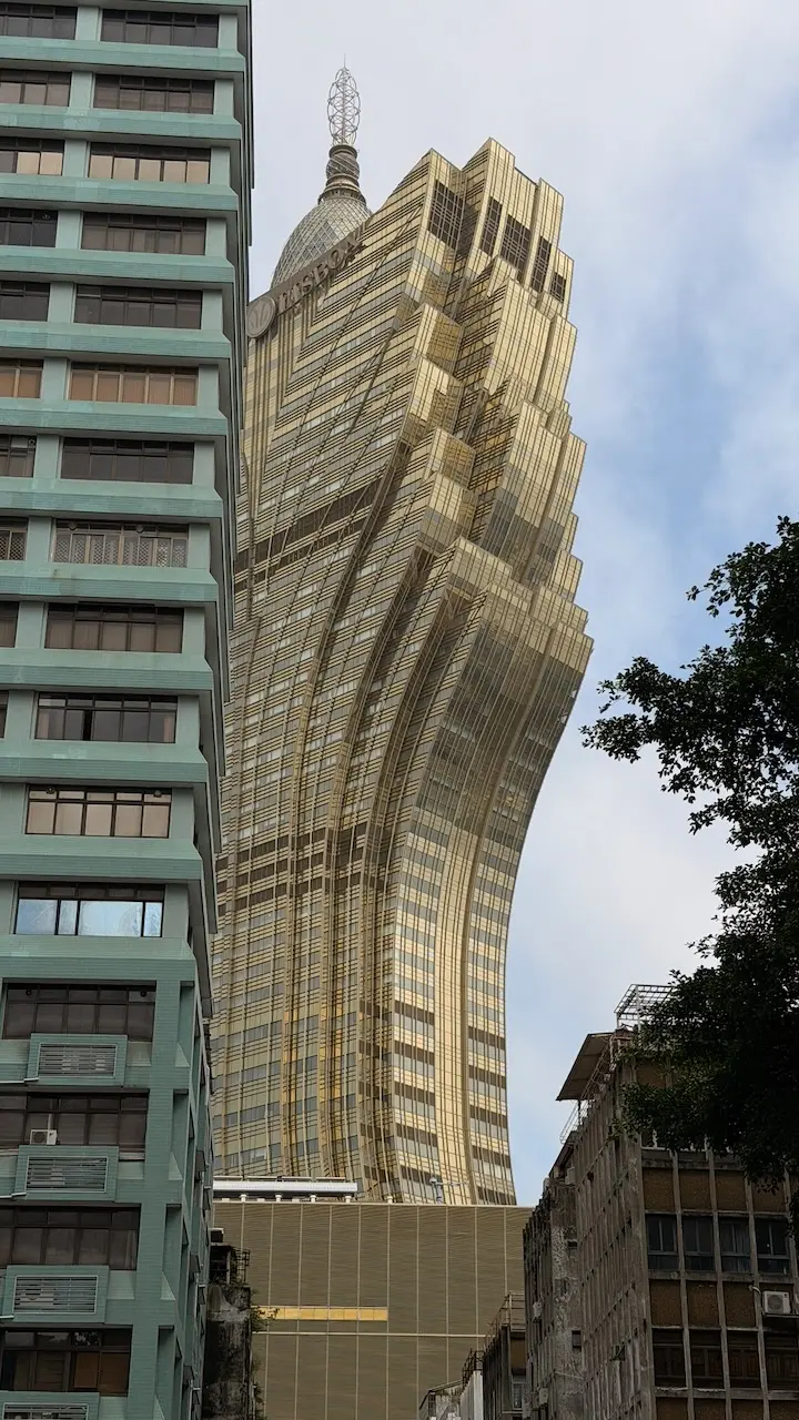 Image 7 for GT41:Asia | Macau într-o zi: feribot, pasteis și liniște